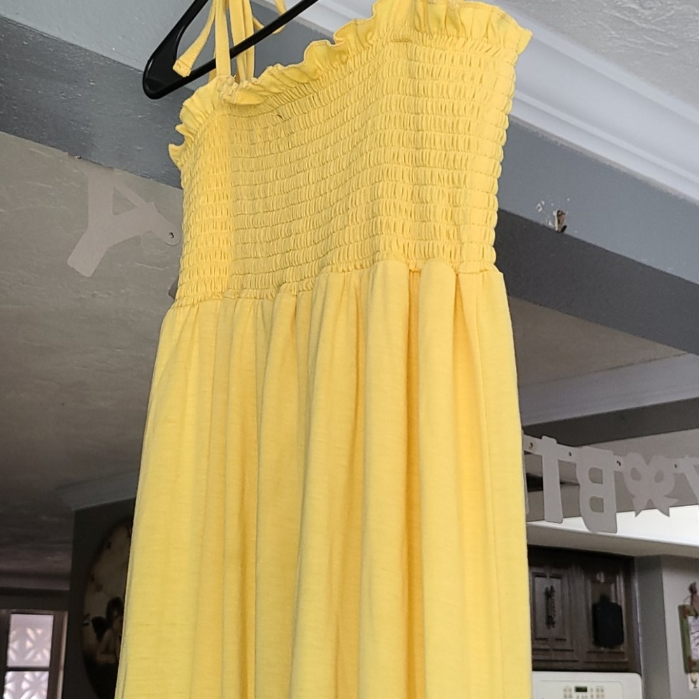 Sundress - Picture 3 of 3